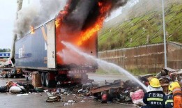 柳州快递爆料事件视频,揭秘快递行业乱象