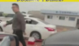 徐老太最新邻居爆料事件,邻里纠纷背后真相揭秘