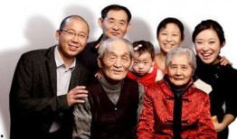 岁月妈妈爆料新闻,揭秘娱乐圈不为人知的幕后故事