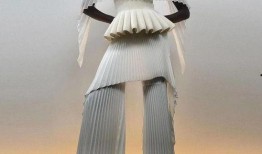 韩国爱豆妆造师爆料视频,明星妆容背后的秘密大公开！