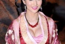 3d肉搏团在线观看