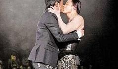 天涯爆料张敬轩视频,张敬轩神秘视频引发热议，真相究竟如何？