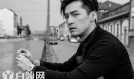 胡歌近况小爆料视频播放,小爆料视频曝光生活点滴